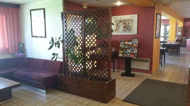 Brit Hotel Sarreguemines Quarto foto